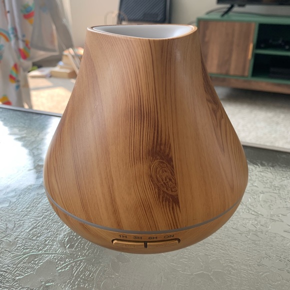 Oil Diffuser - Picture 2 of 5